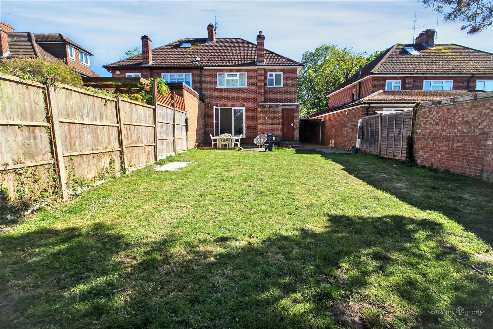 City Road, Tilehurst, Reading